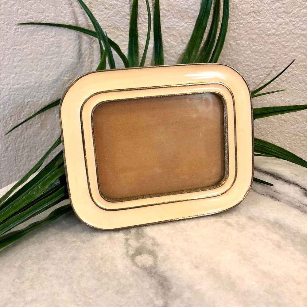 Vintage Brass Art Deco Buckler Inc Picture Frame